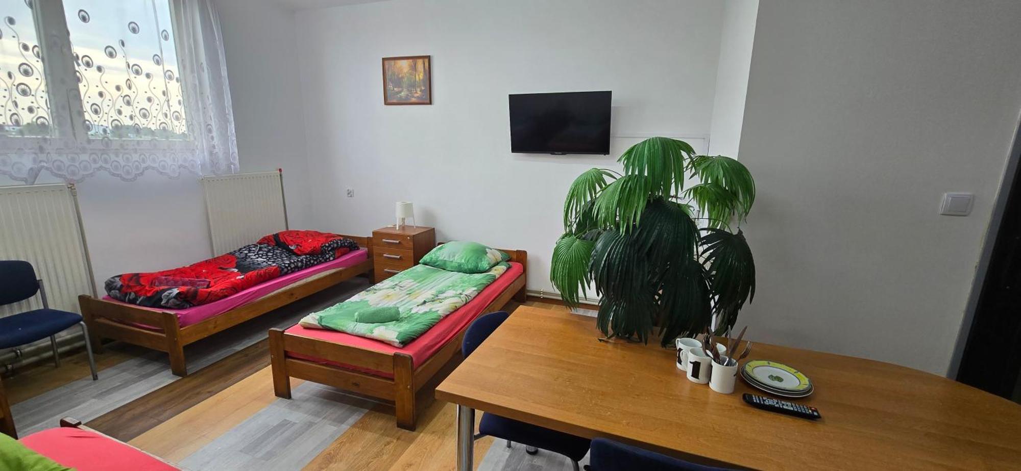 Hotel Dworek Wroclaw Ngoại thất bức ảnh